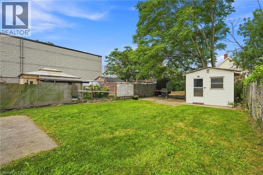395 Avondale Street, Hamilton, ON - Outdoor