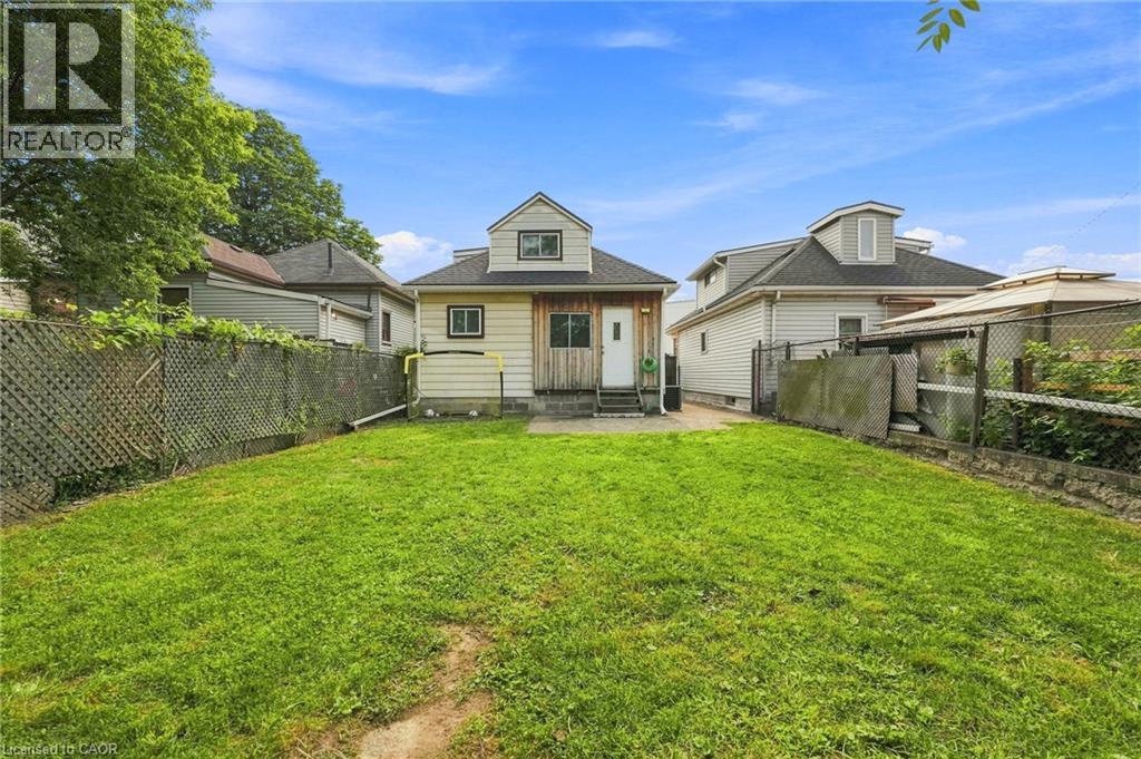 395 Avondale Street, Hamilton, ON - Outdoor