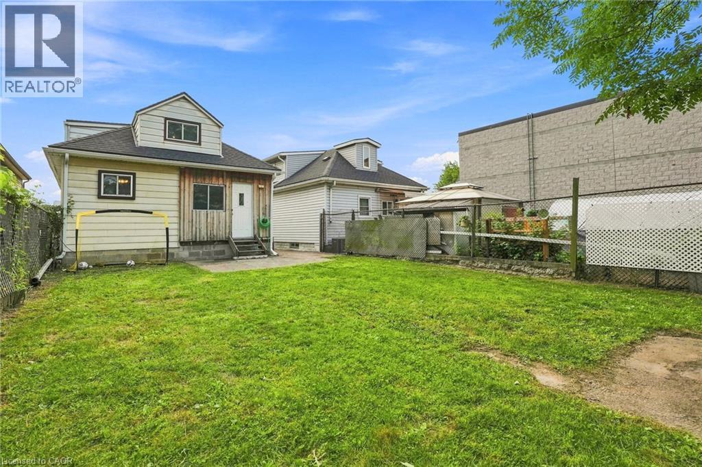 395 Avondale Street, Hamilton, ON - Outdoor