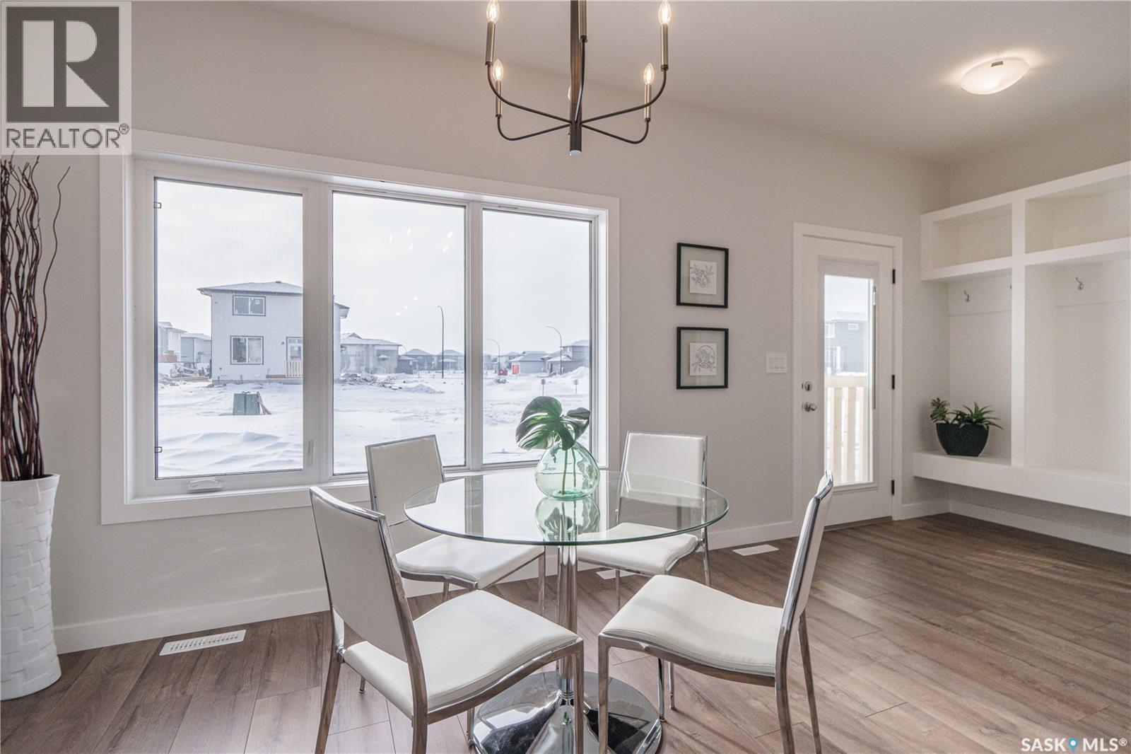 2972 Green Turtle Road, Regina, SK - Indoor Photo Showing Dining Room