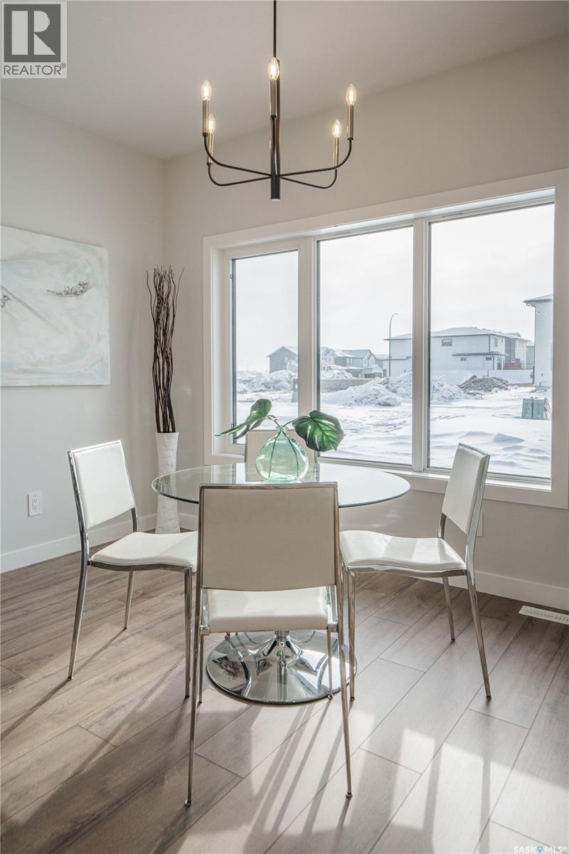 2972 Green Turtle Road, Regina, SK - Indoor Photo Showing Dining Room
