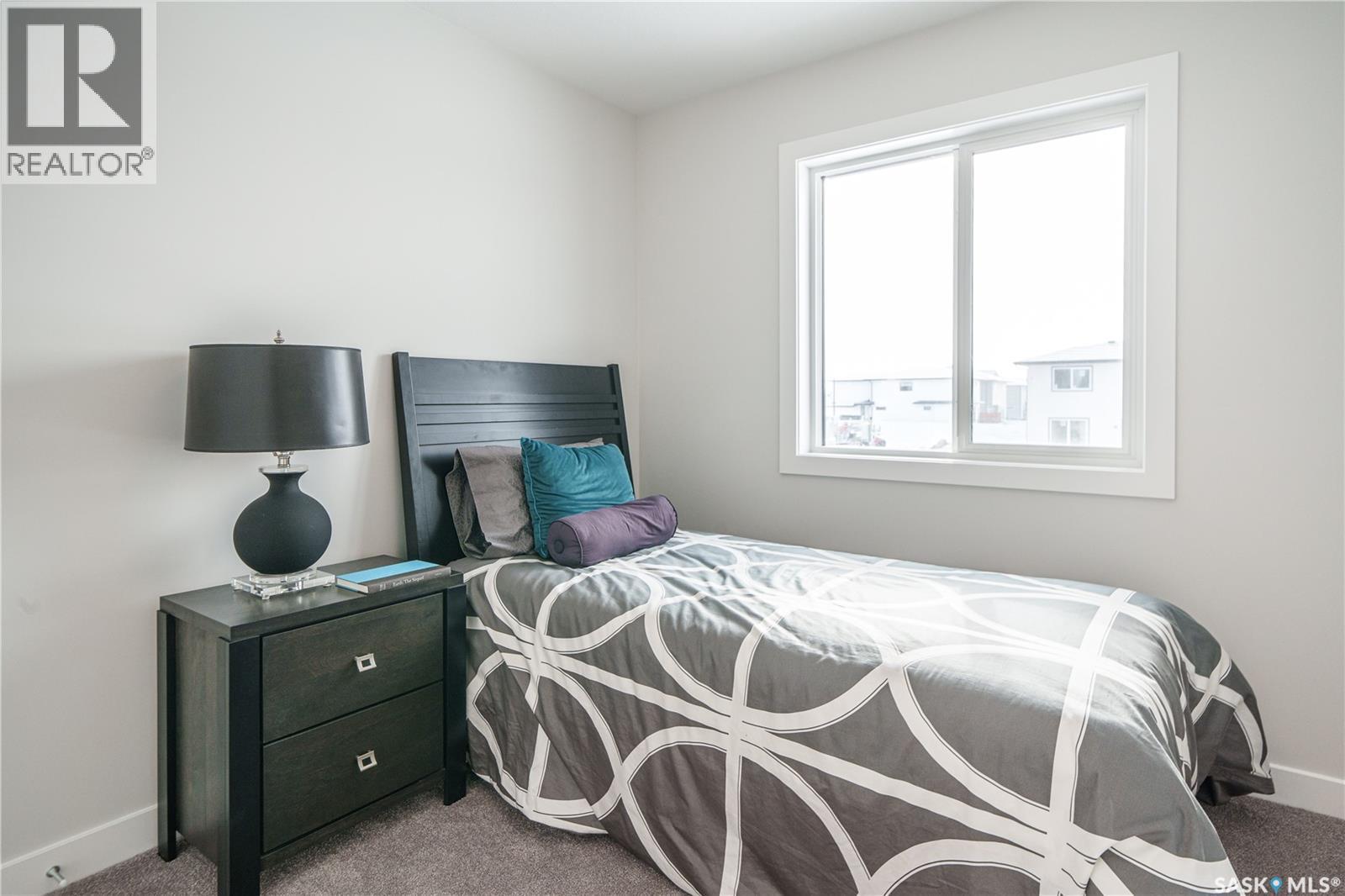 2972 Green Turtle Road, Regina, SK - Indoor Photo Showing Bedroom