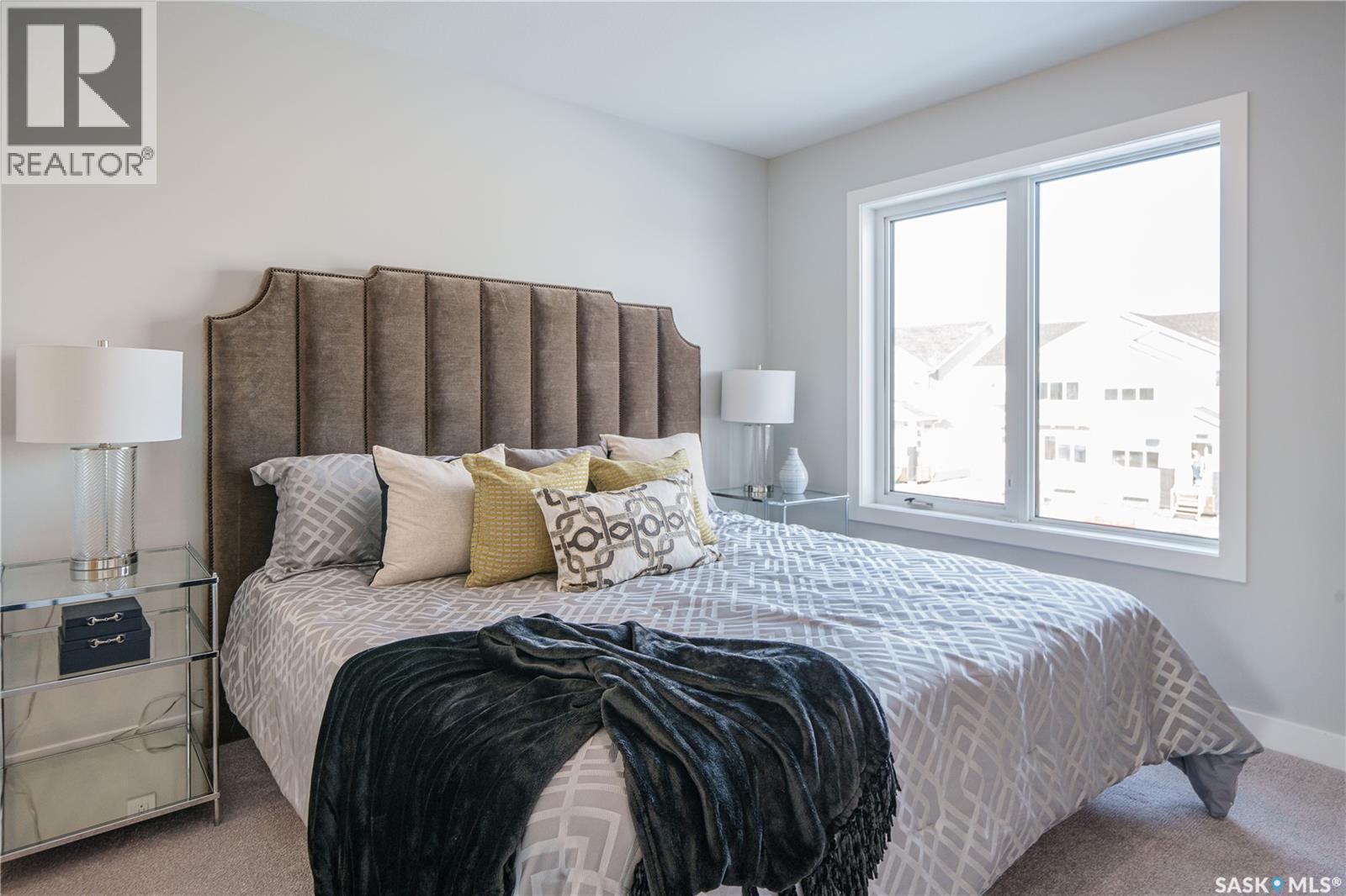 2964 Green Turtle Road, Regina, SK - Indoor Photo Showing Bedroom