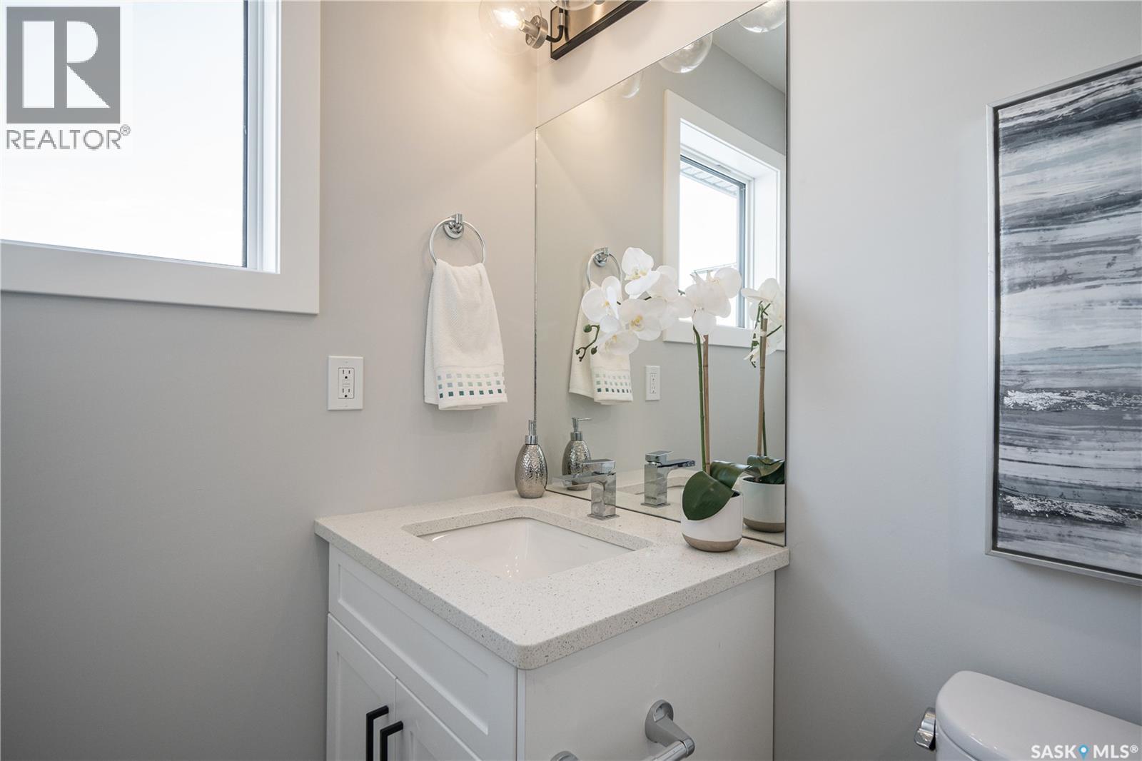 2964 Green Turtle Road, Regina, SK - Indoor Photo Showing Bathroom