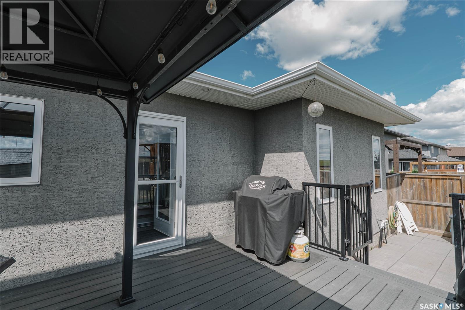 714 Sutter Crescent, Saskatoon, SK - Outdoor With Deck Patio Veranda With Exterior