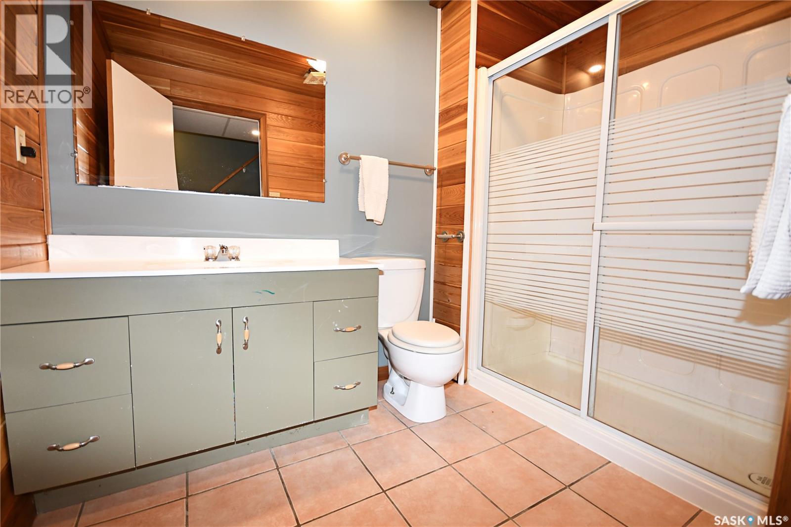 340 Johnson Avenue, Big River, SK - Indoor Photo Showing Bathroom