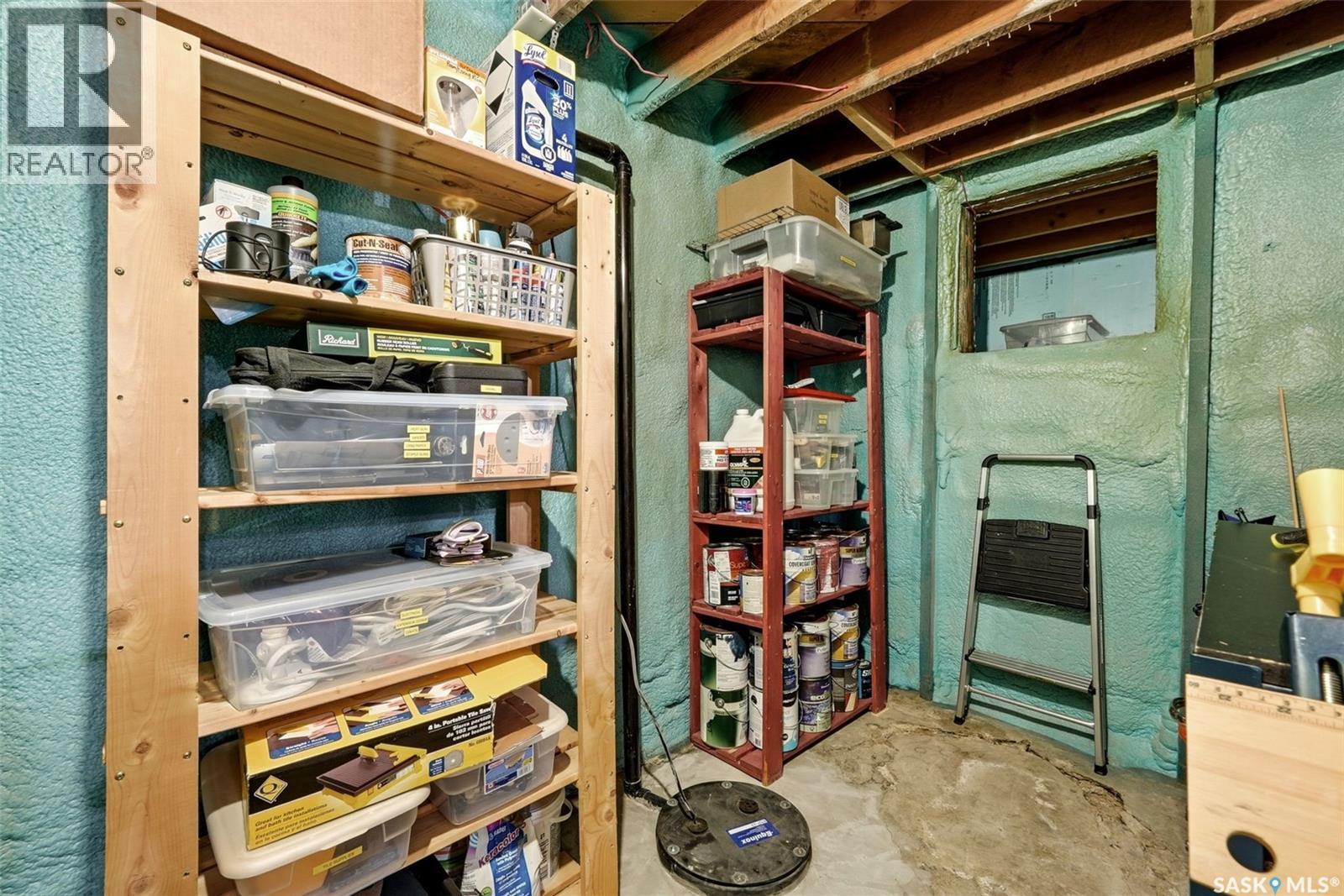 2666 Angus Boulevard, Regina, SK - Indoor