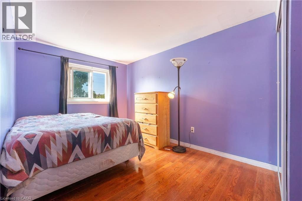 51 Paulander Drive Unit# 75, Kitchener, ON - Indoor Photo Showing Bedroom