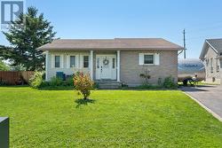18 KEATES PLACE Kingston (Rideau), ON K7K 7A2