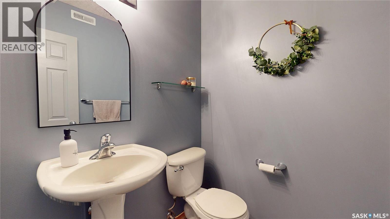 1619 Wingert Drive N, Regina, SK - Indoor Photo Showing Bathroom