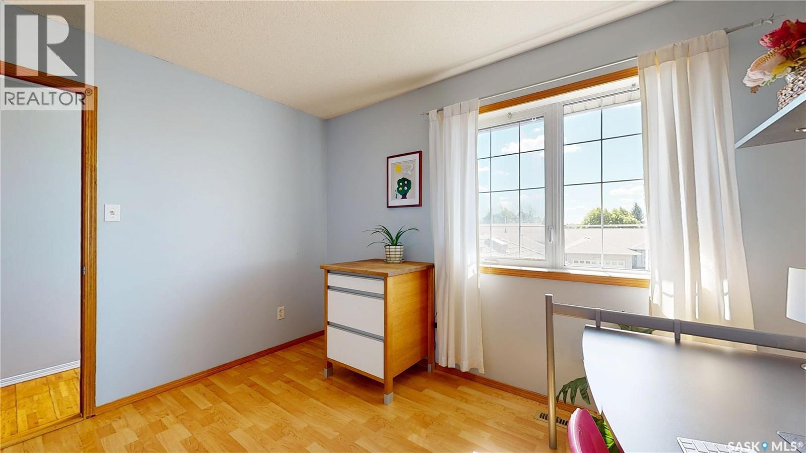 1619 Wingert Drive N, Regina, SK - Indoor