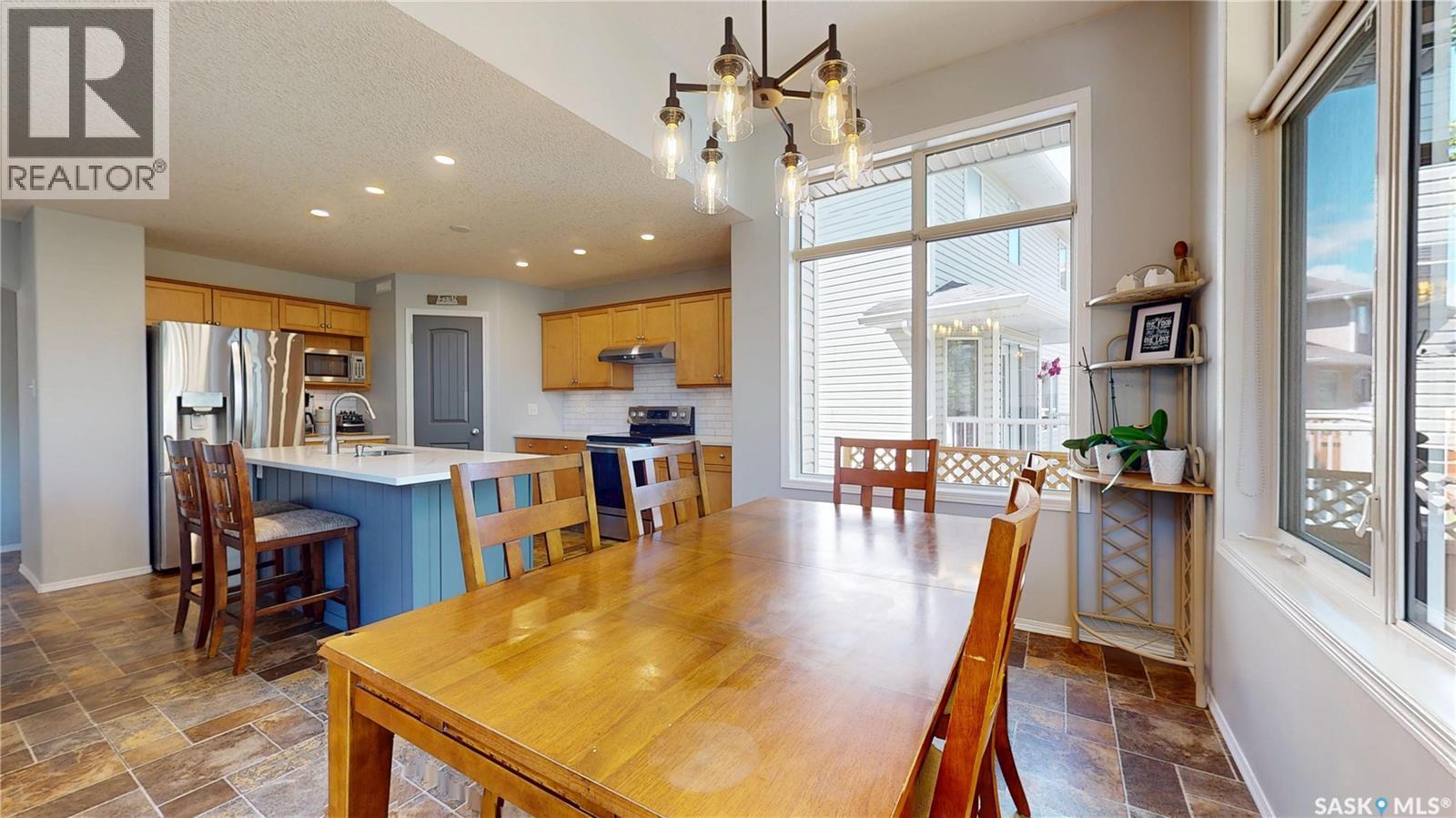 1619 Wingert Drive N, Regina, SK - Indoor Photo Showing Dining Room