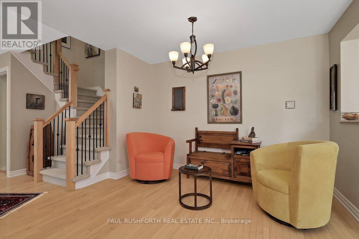 Kitchen - 242 Deerfox Drive, Ottawa, ON - Indoor