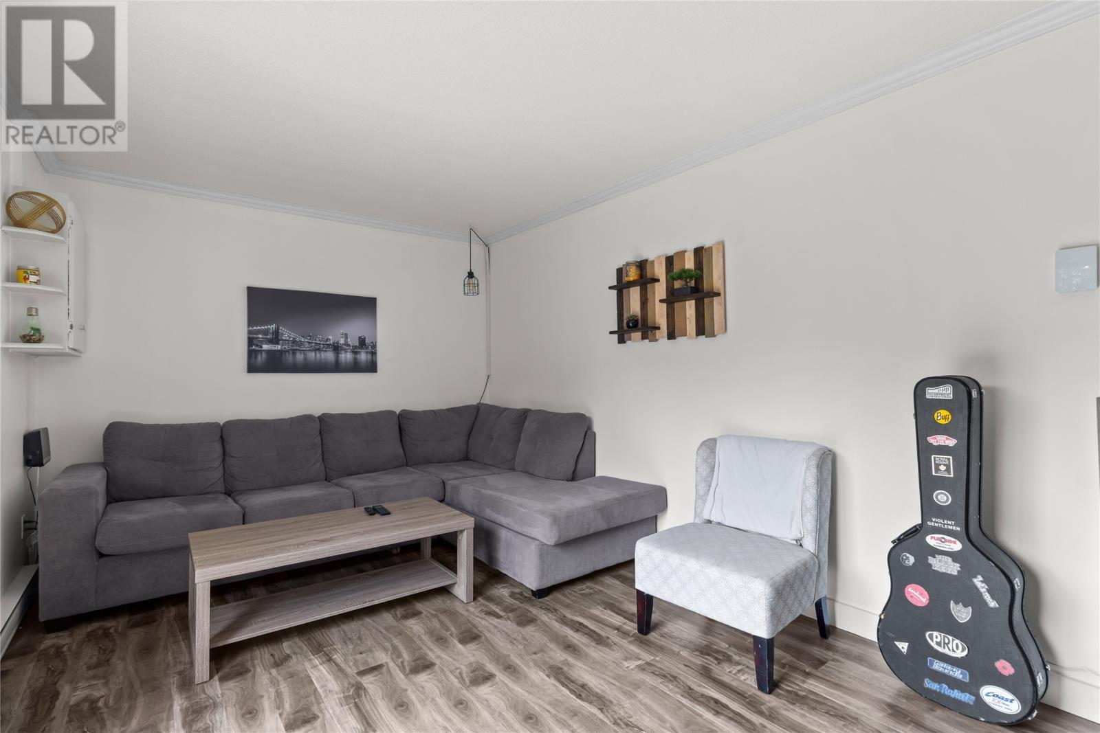 54 Nash Crescent, Mount Pearl, NL - Indoor Photo Showing Living Room