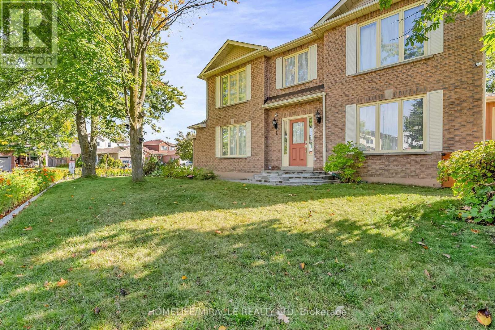 1 Beechnut Crescent, Clarington, ON - Outdoor