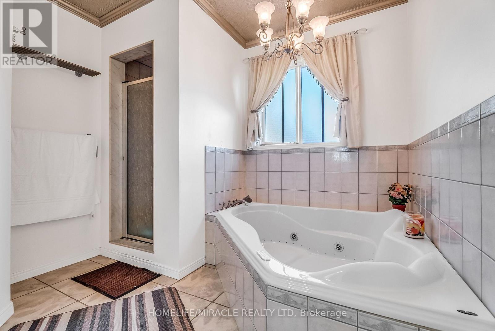 1 Beechnut Crescent, Clarington, ON - Indoor Photo Showing Bathroom