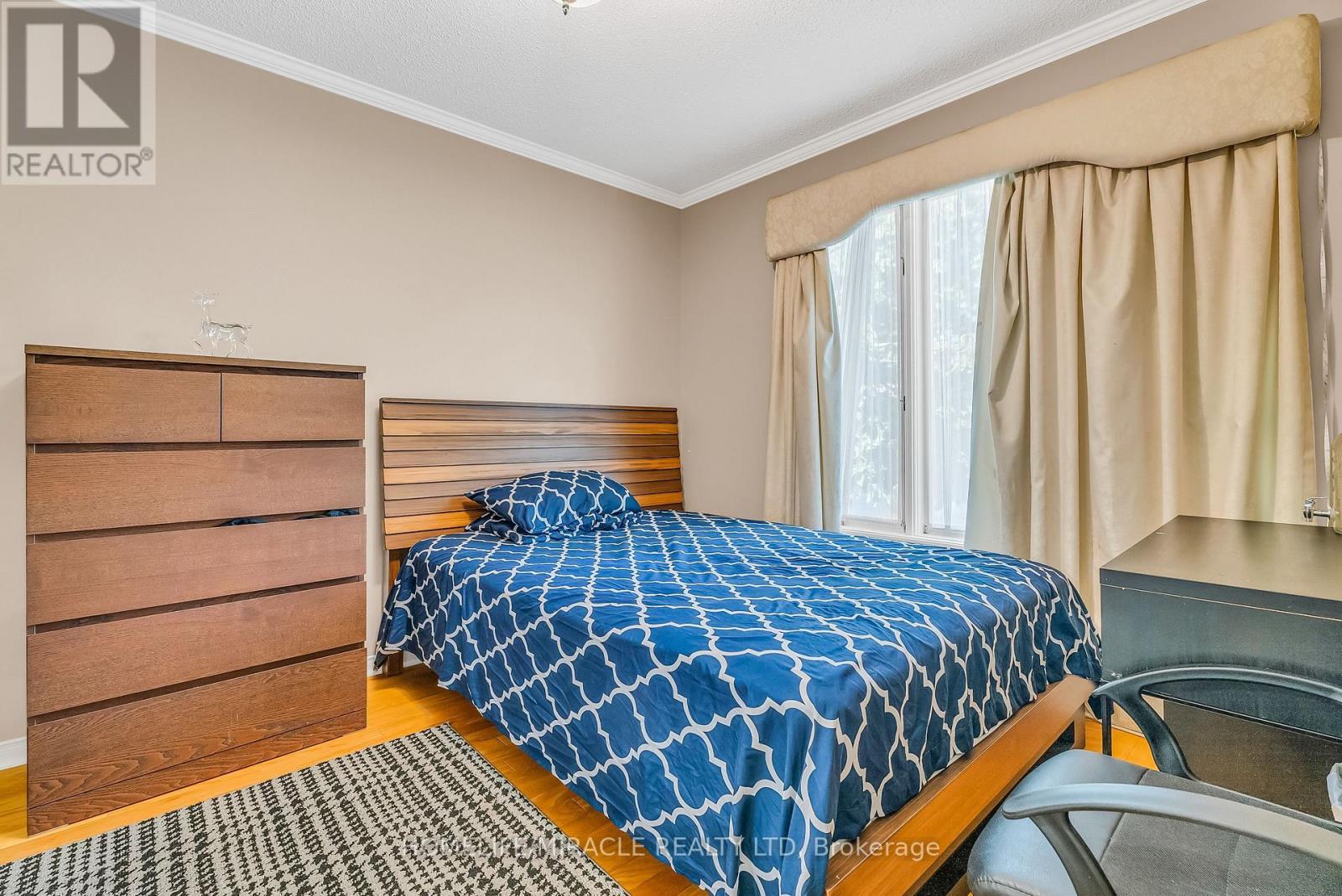 1 Beechnut Crescent, Clarington, ON - Indoor Photo Showing Bedroom