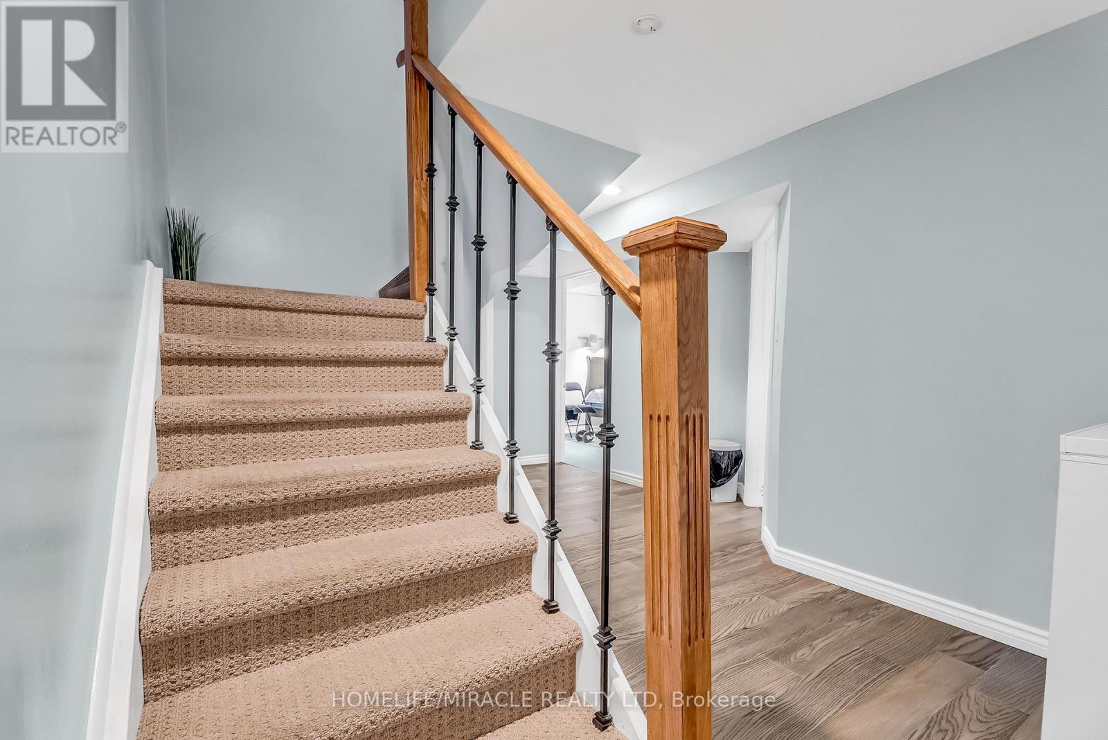 1 Beechnut Crescent, Clarington, ON - Indoor Photo Showing Other Room