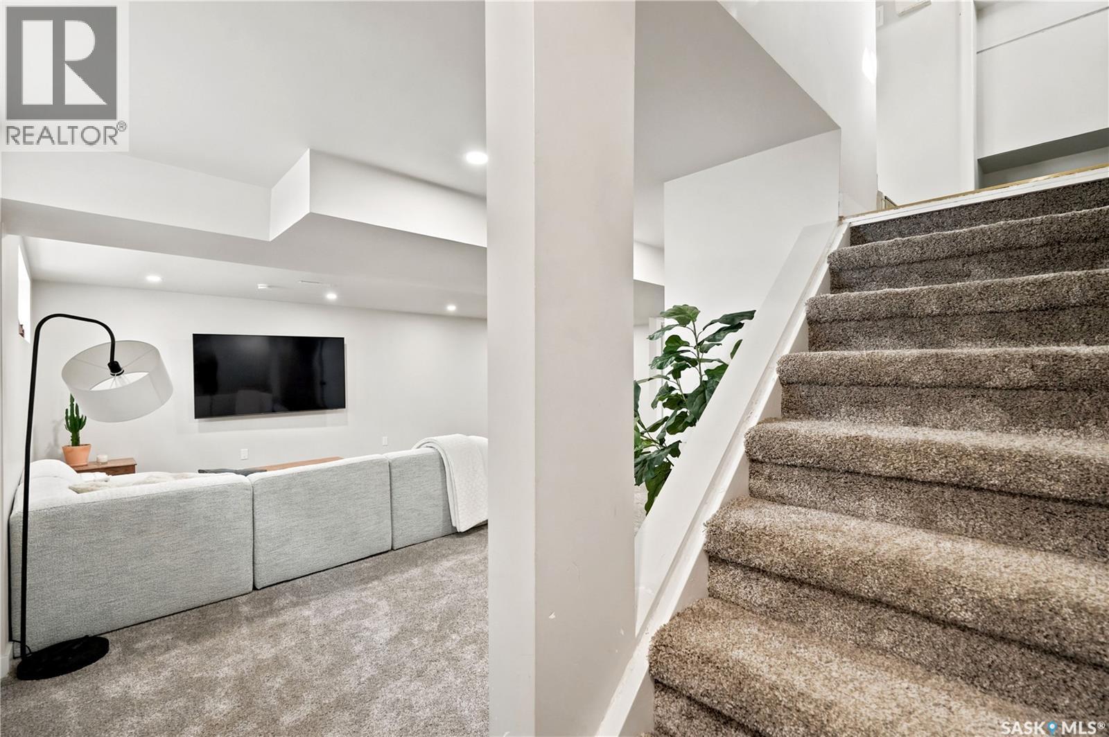 3606 Queen Street, Regina, SK - Indoor Photo Showing Other Room
