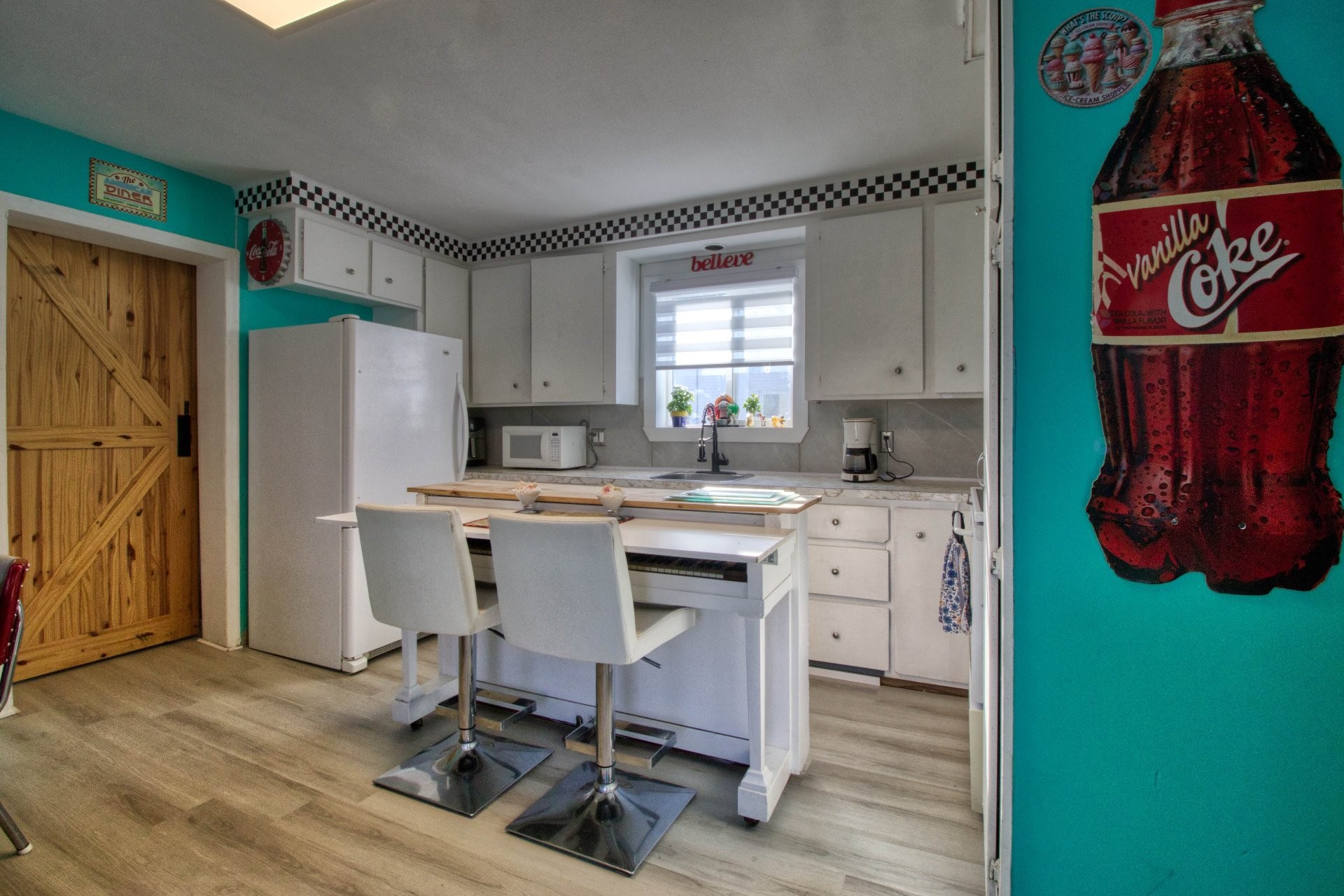 Kitchen - 26 Rue Lake, Huntingdon, QC - Indoor Photo Showing Kitchen
