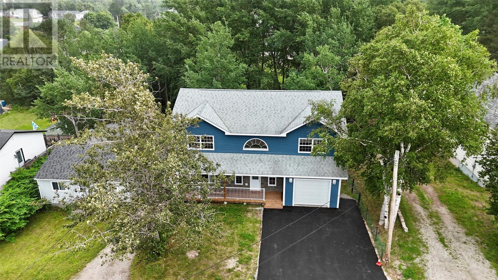 4 Second Avenue, Deer Lake, NL - Outdoor