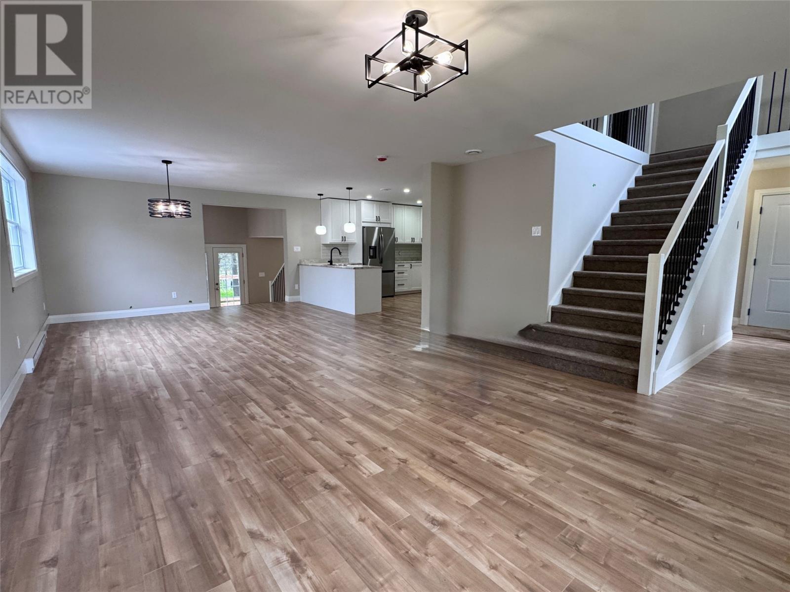 4 Second Avenue, Deer Lake, NL - Indoor