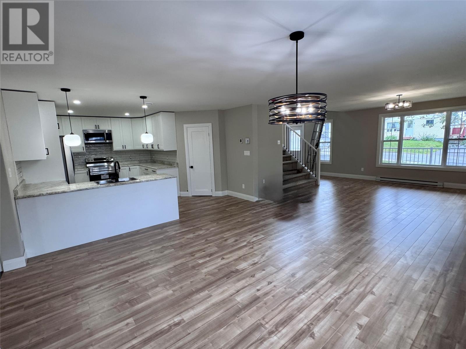 4 Second Avenue, Deer Lake, NL - Indoor