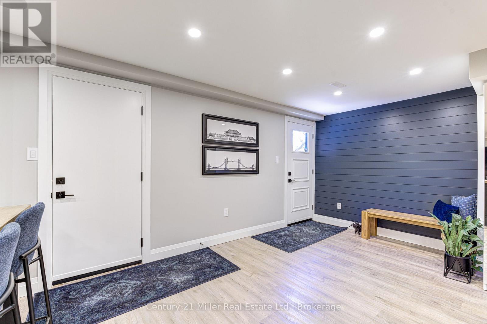 6 Mays Crescent, Hamilton (Waterdown), ON - Indoor Photo Showing Other Room