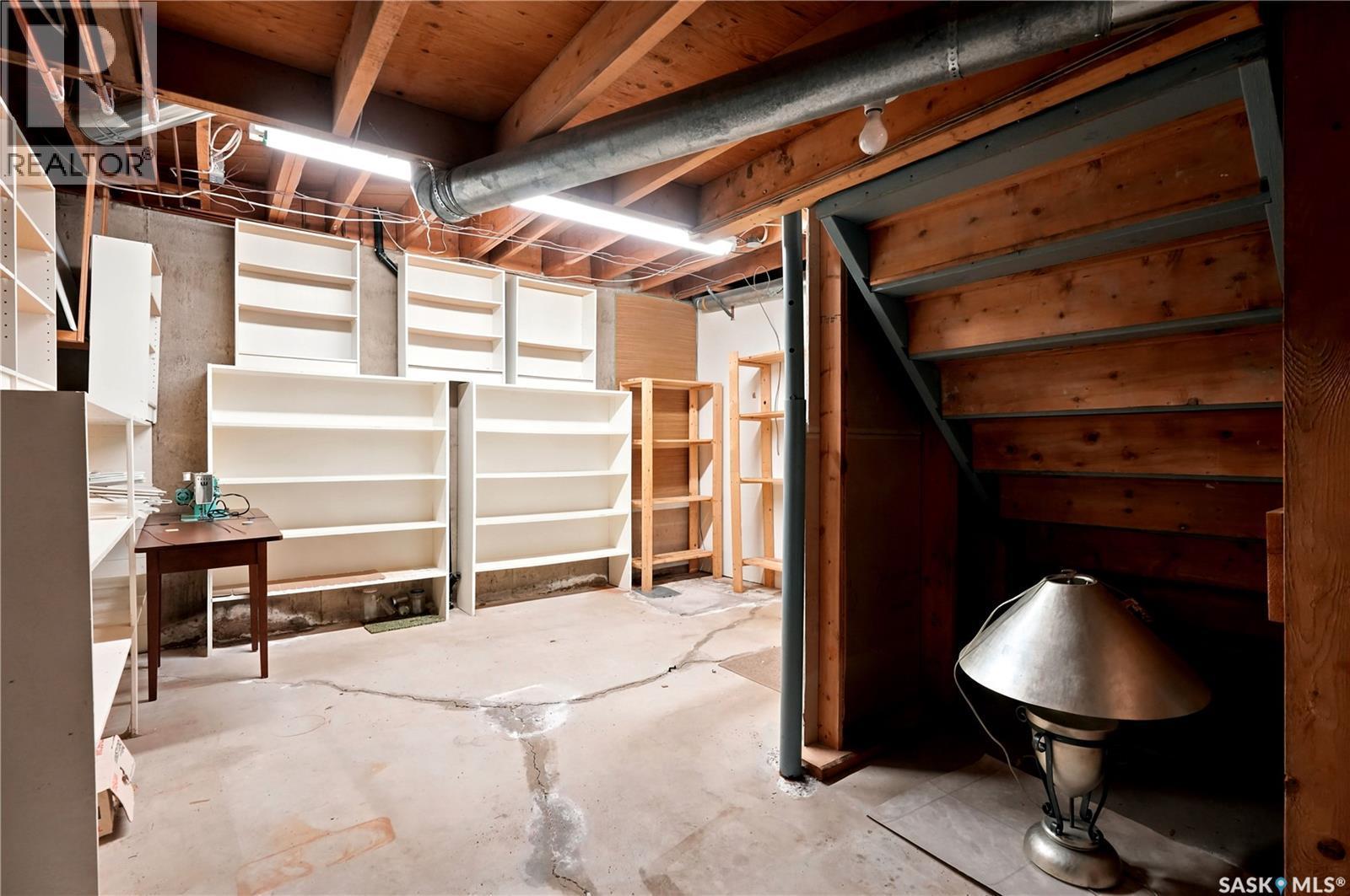 19 Thomson Avenue, Regina, SK - Indoor Photo Showing Basement