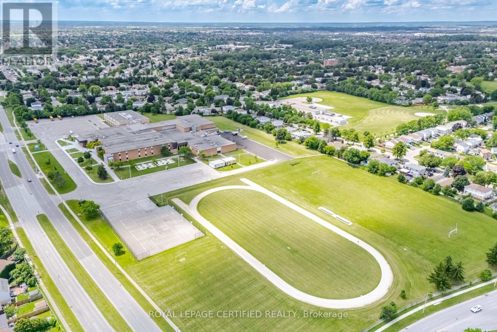 33 Grassmere Crescent, Brampton, ON - Outdoor With View