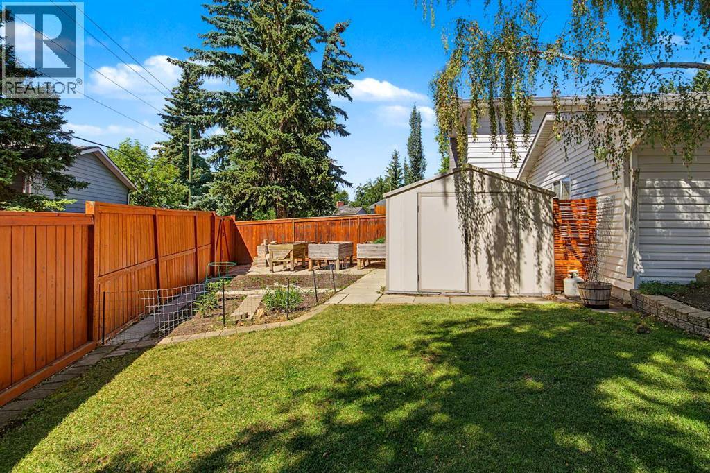 5523 Dalhart Road Nw, Calgary, AB