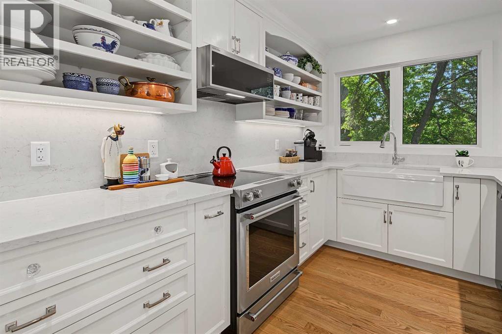 5523 Dalhart Road Nw, Calgary, AB