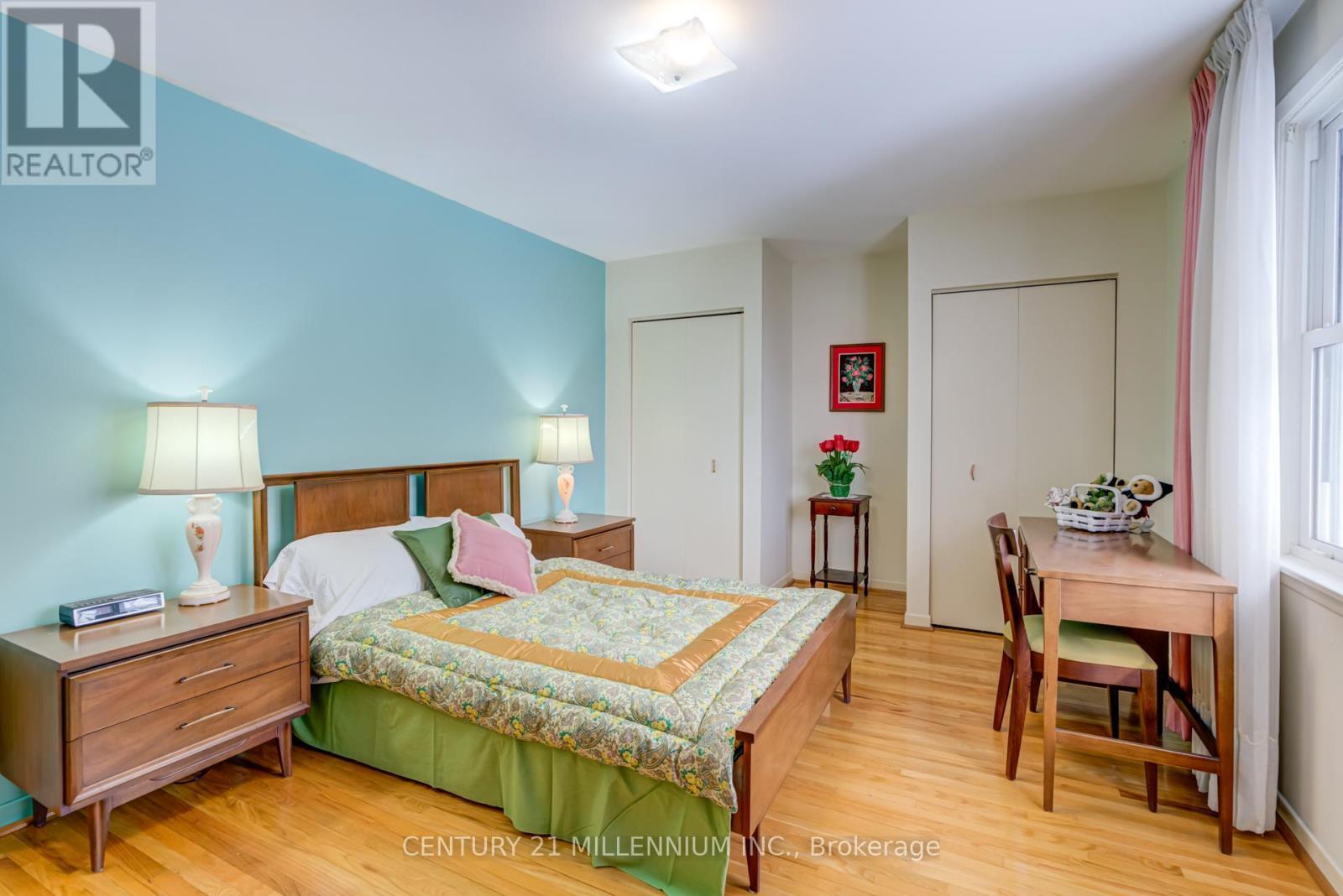 2 Durham Crescent, Brampton, ON - Indoor Photo Showing Bedroom
