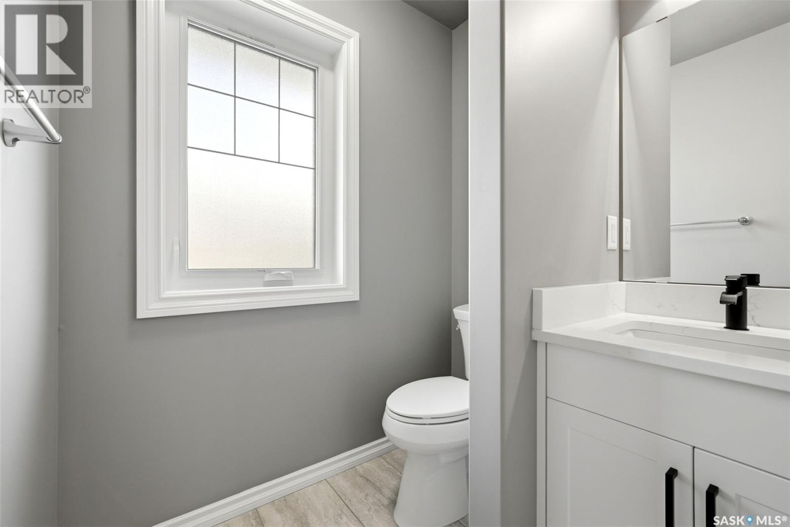 351 4000 Sandhill Crescent, Regina, SK - Indoor Photo Showing Bathroom