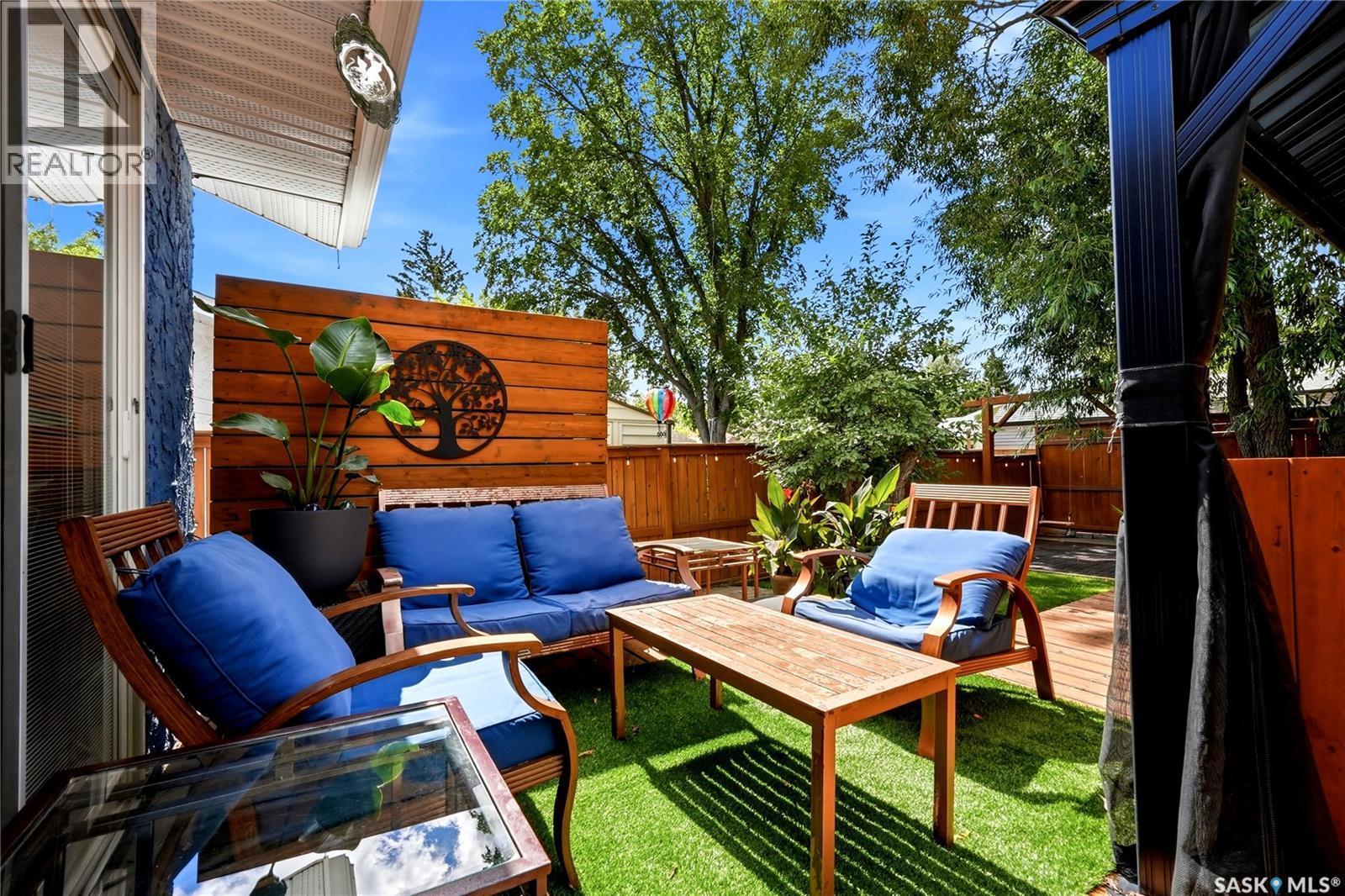 114 Mcsherry Crescent, Regina, SK - Outdoor With Deck Patio Veranda With Exterior