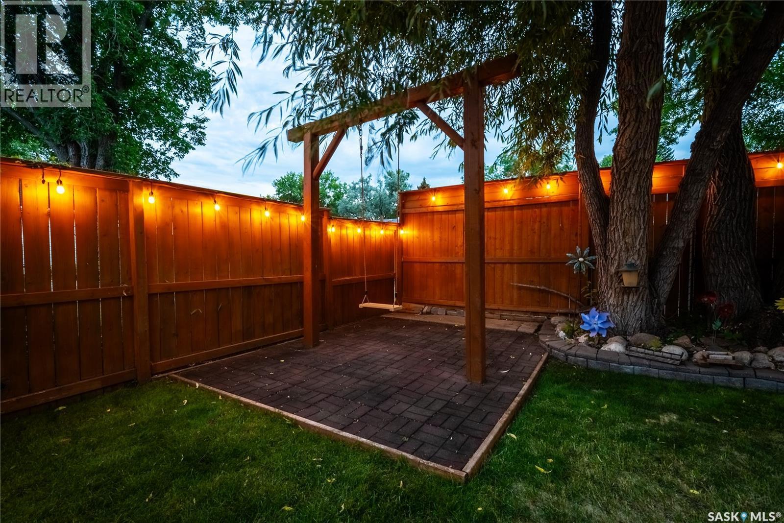 114 Mcsherry Crescent, Regina, SK - Outdoor