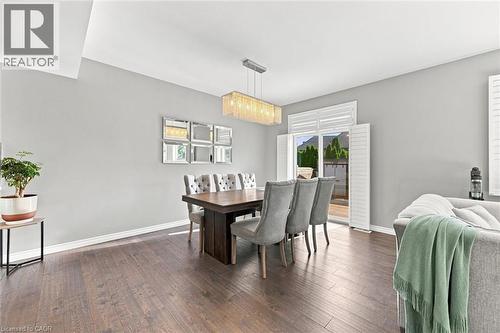 41 Aquasanta Crescent, Hamilton, ON - Indoor Photo Showing Dining Room