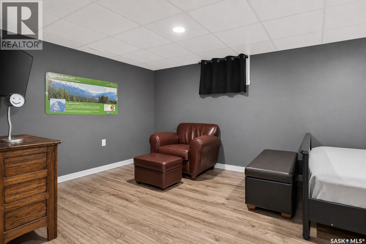 1046 Clifton Avenue, Moose Jaw, SK - Indoor