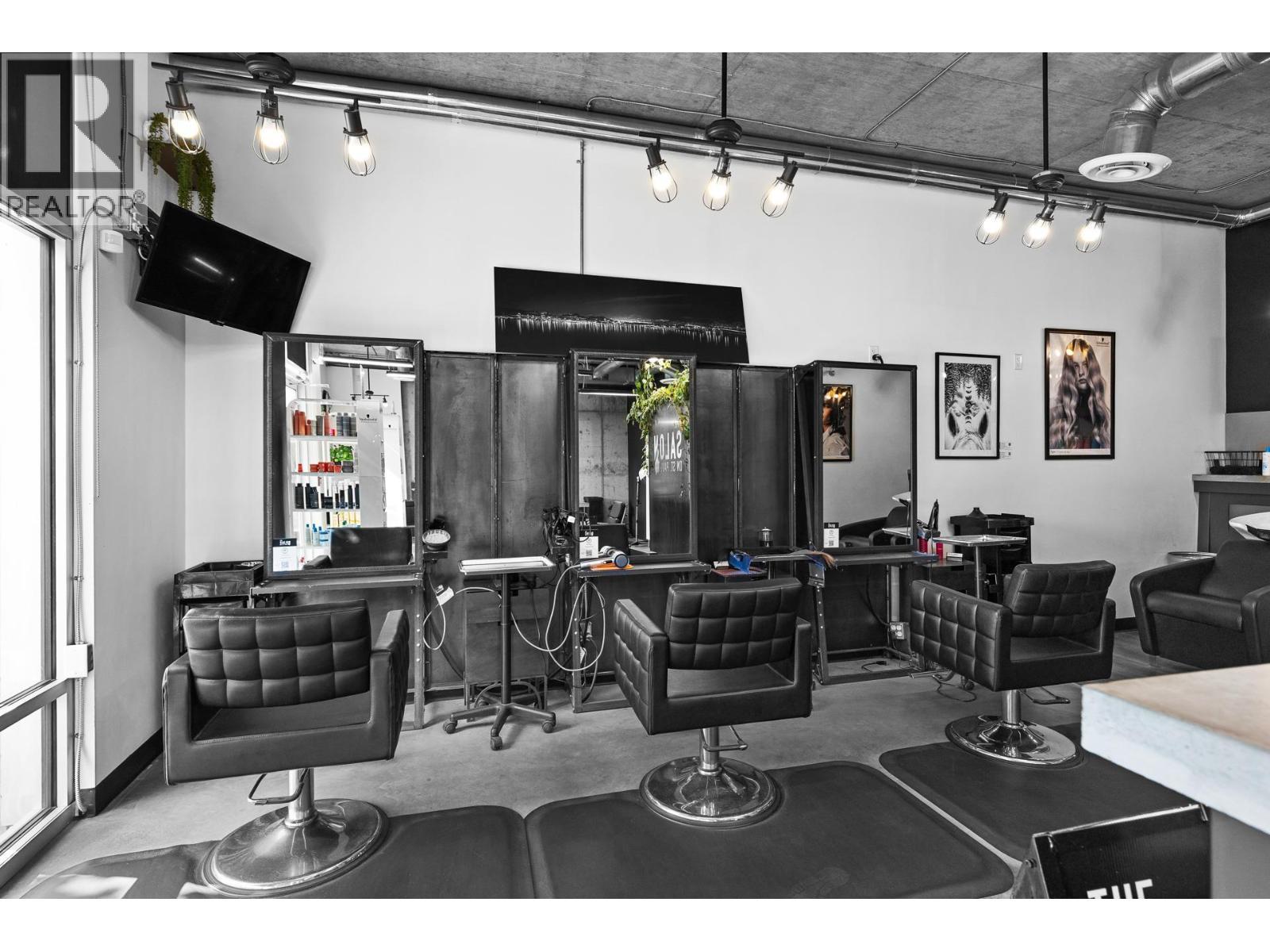 1350 St Paul Street Unit# 102, Kelowna, BC