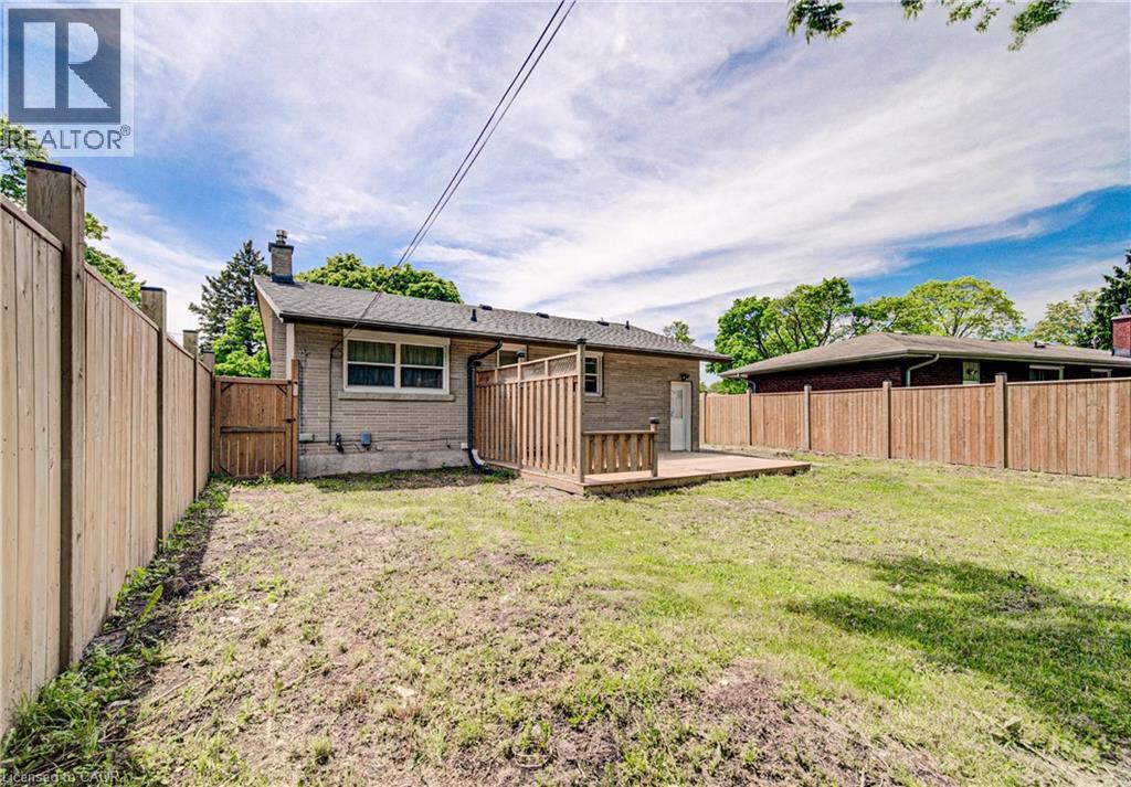 152 Clark Avenue, Kitchener, ON - Outdoor
