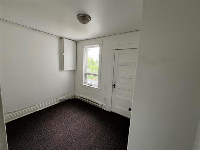 371 St John'S Ave, Winnipeg, MB - Indoor Photo Showing Other Room
