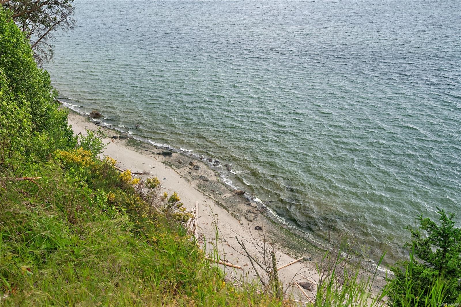 125 Mapleleaf Lane, Sidney Island, BC
