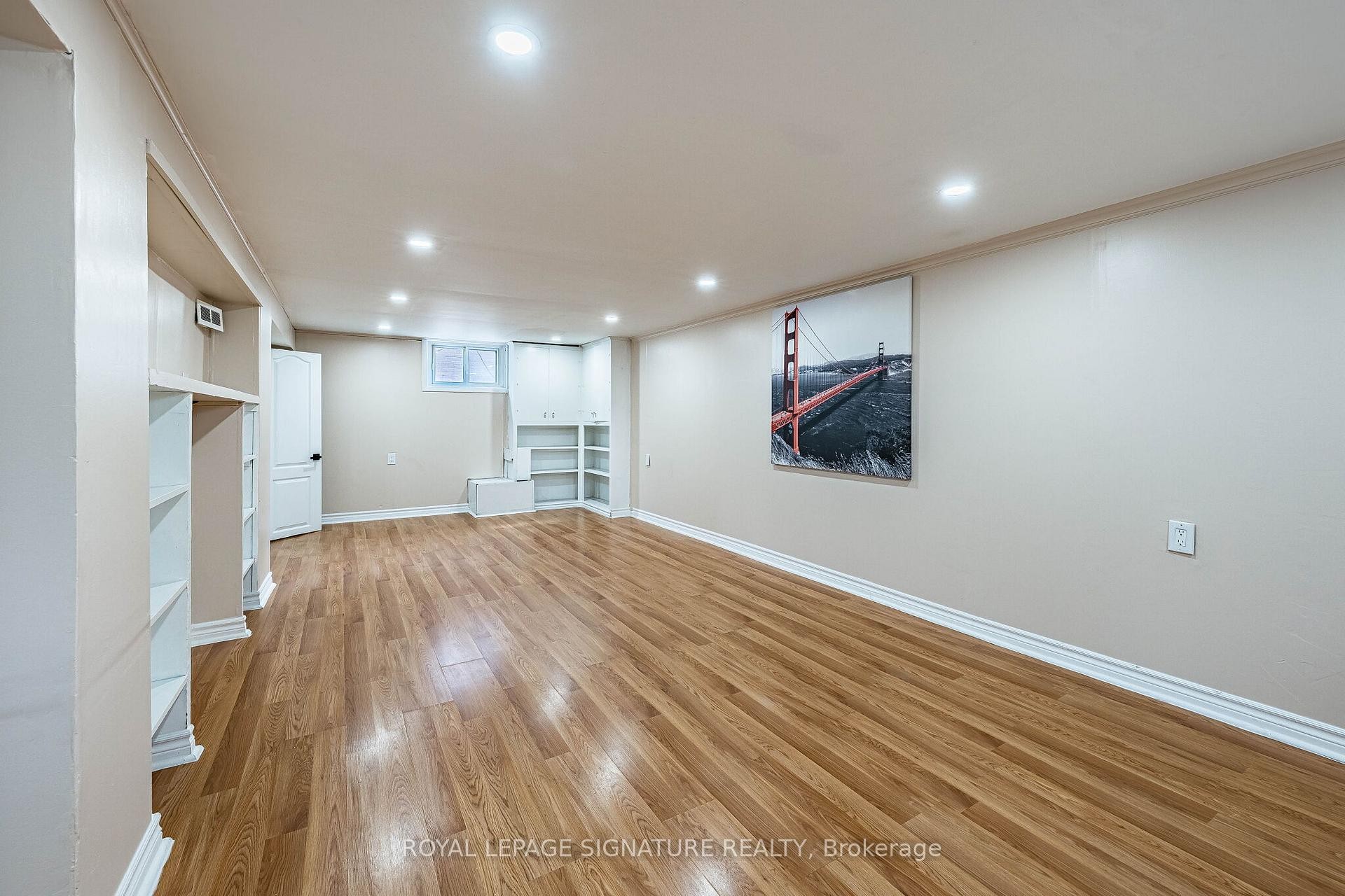 7 Putney Road, Toronto, ON - Indoor