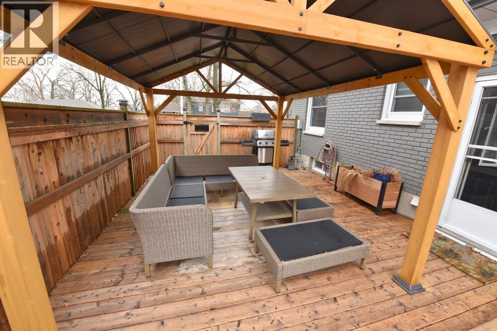830 Champlain Road, Sarnia, ON - Outdoor With Deck Patio Veranda With Exterior