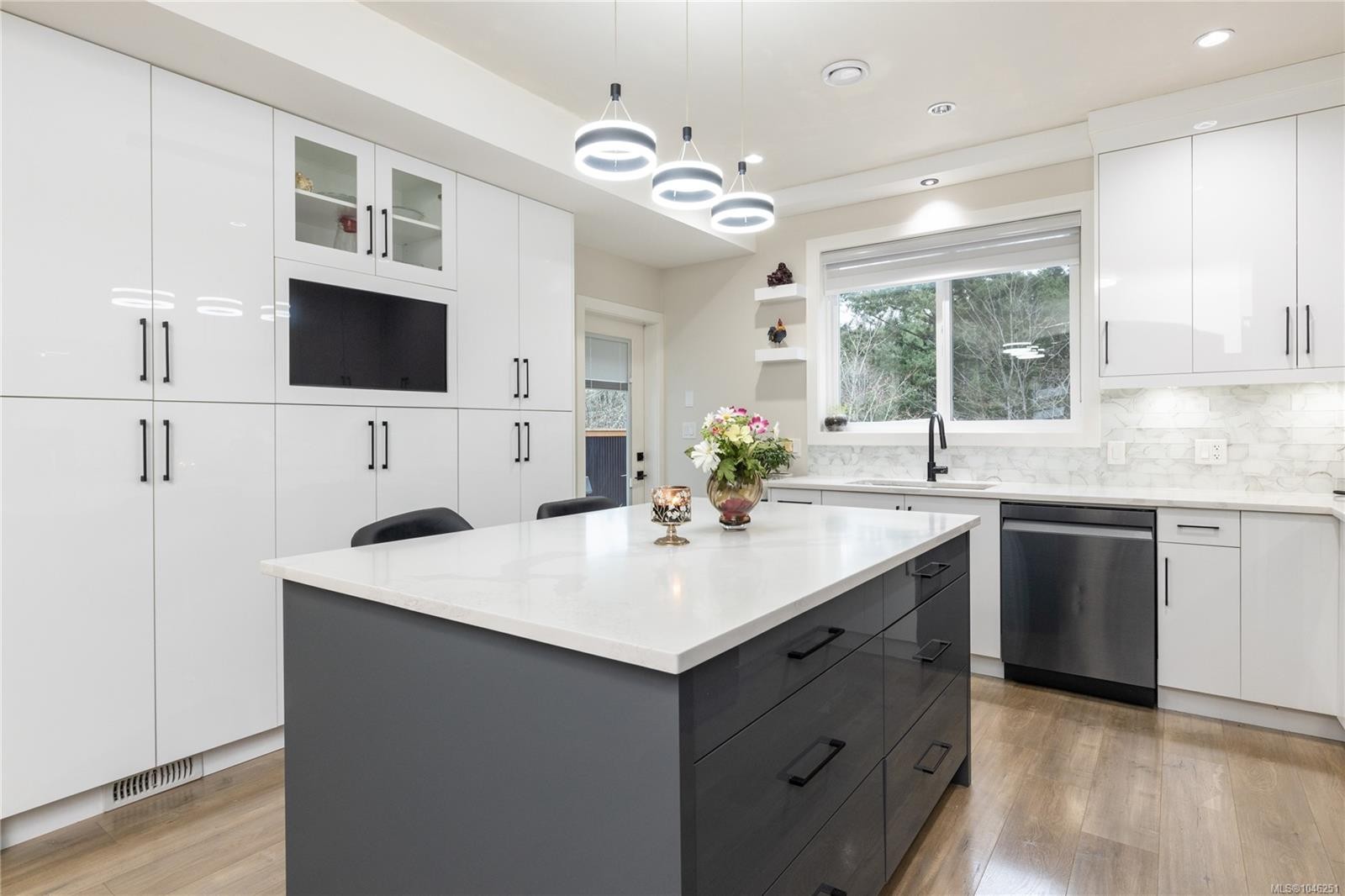 1636 Roberta Rd South, Nanaimo, BC