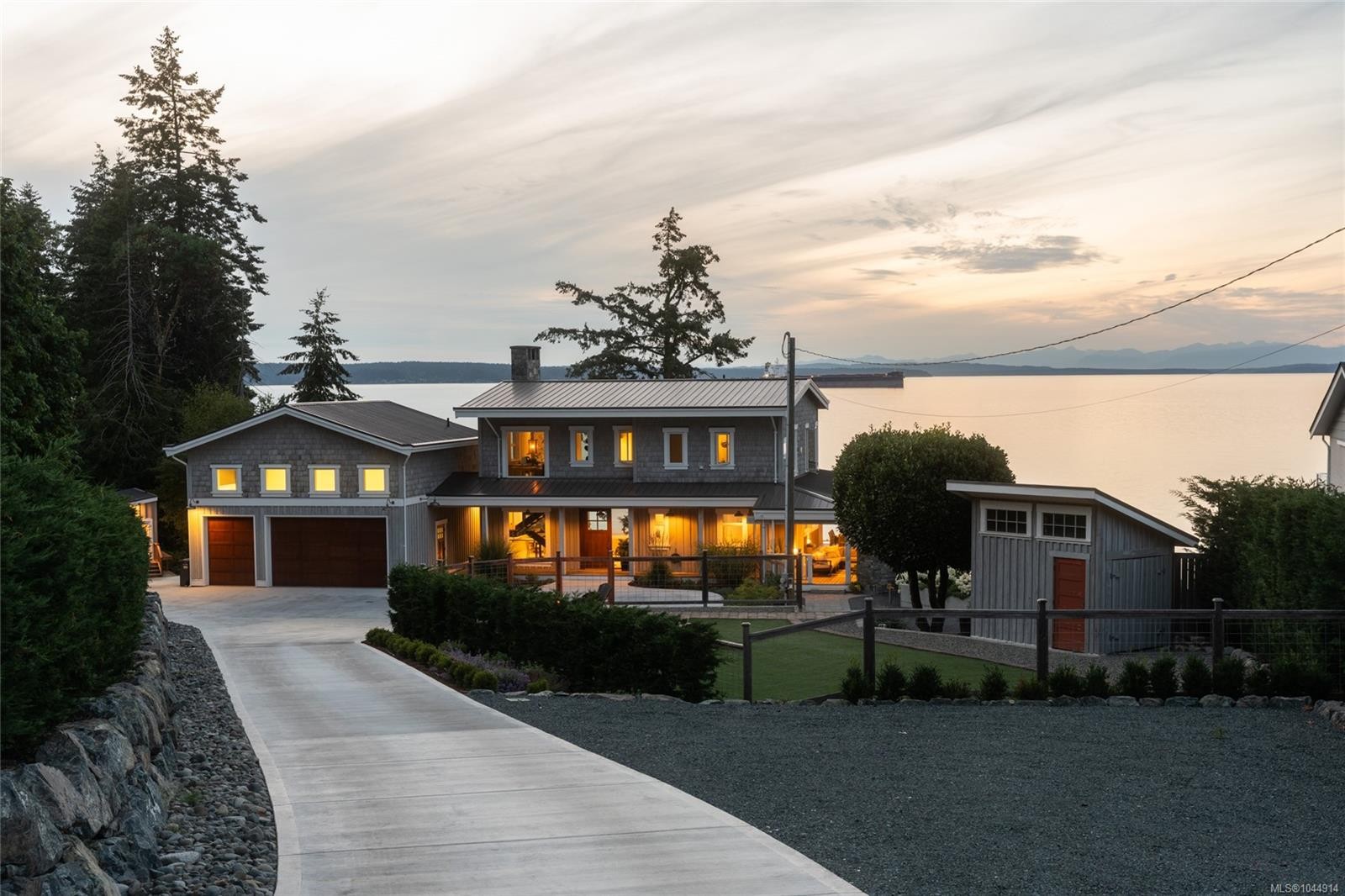 3089 Cook St, Chemainus, BC