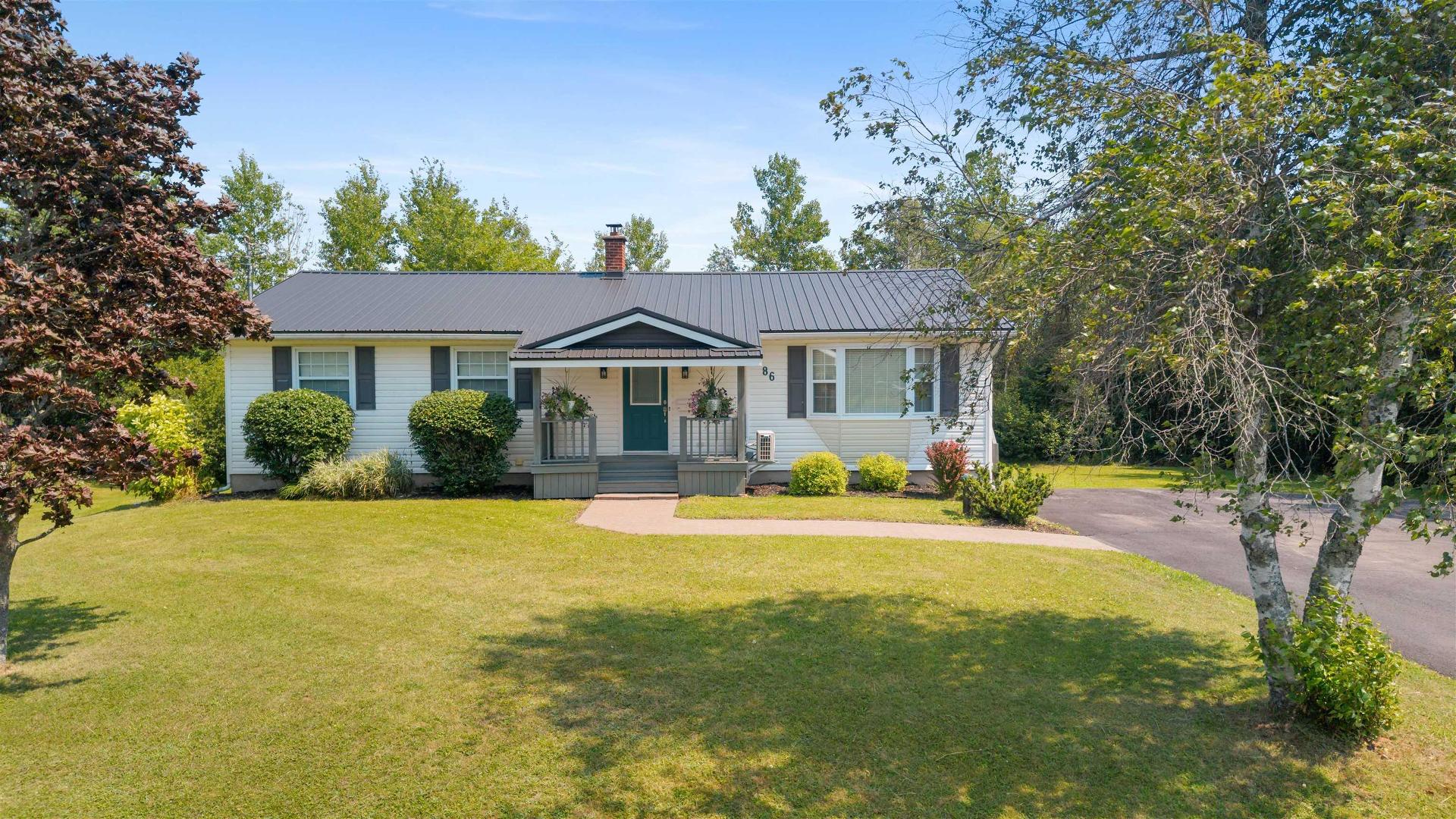 86 Nita Drive, Brookside, NS - Outdoor With Facade