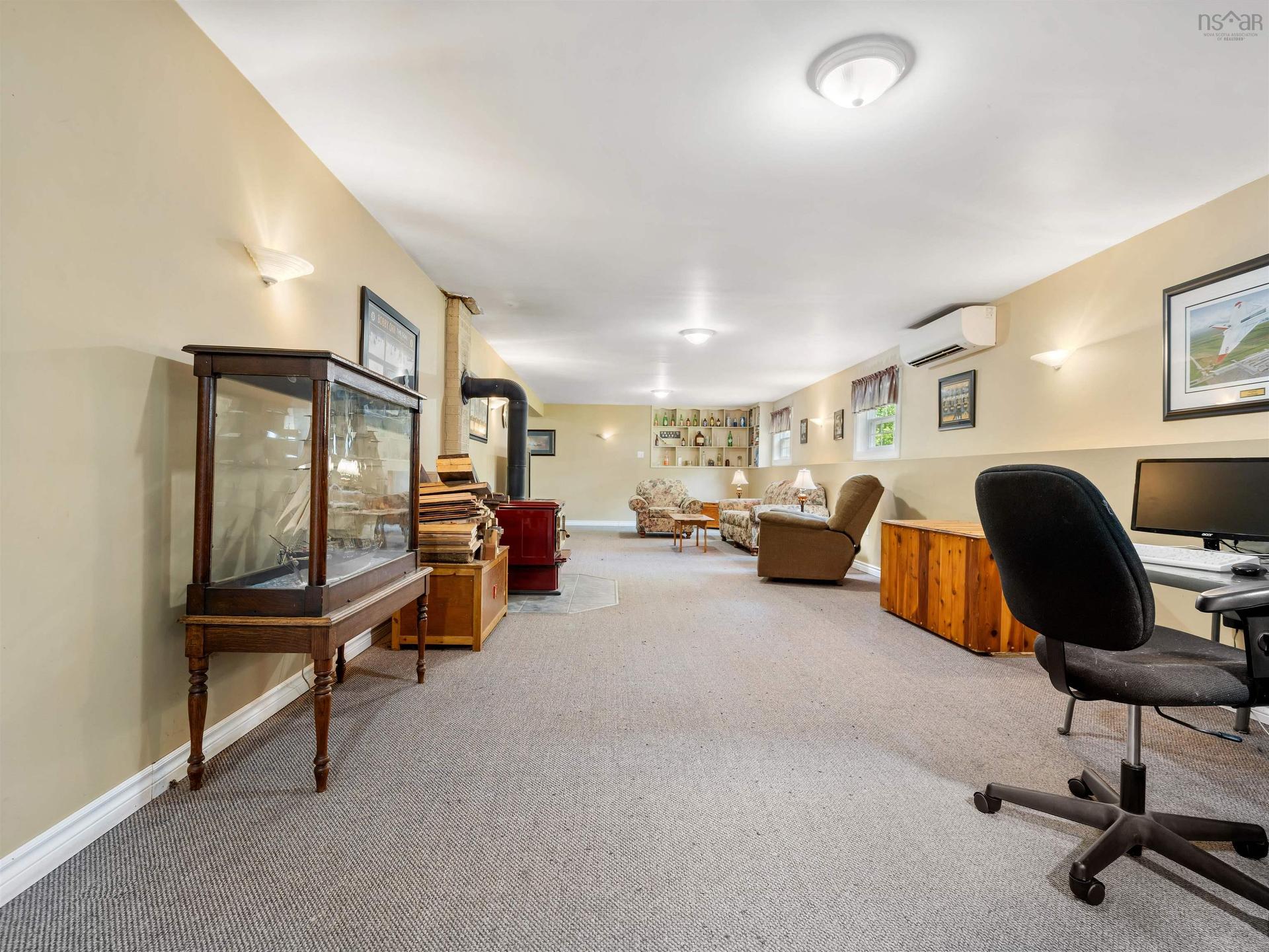 86 Nita Drive, Brookside, NS - Indoor Photo Showing Office