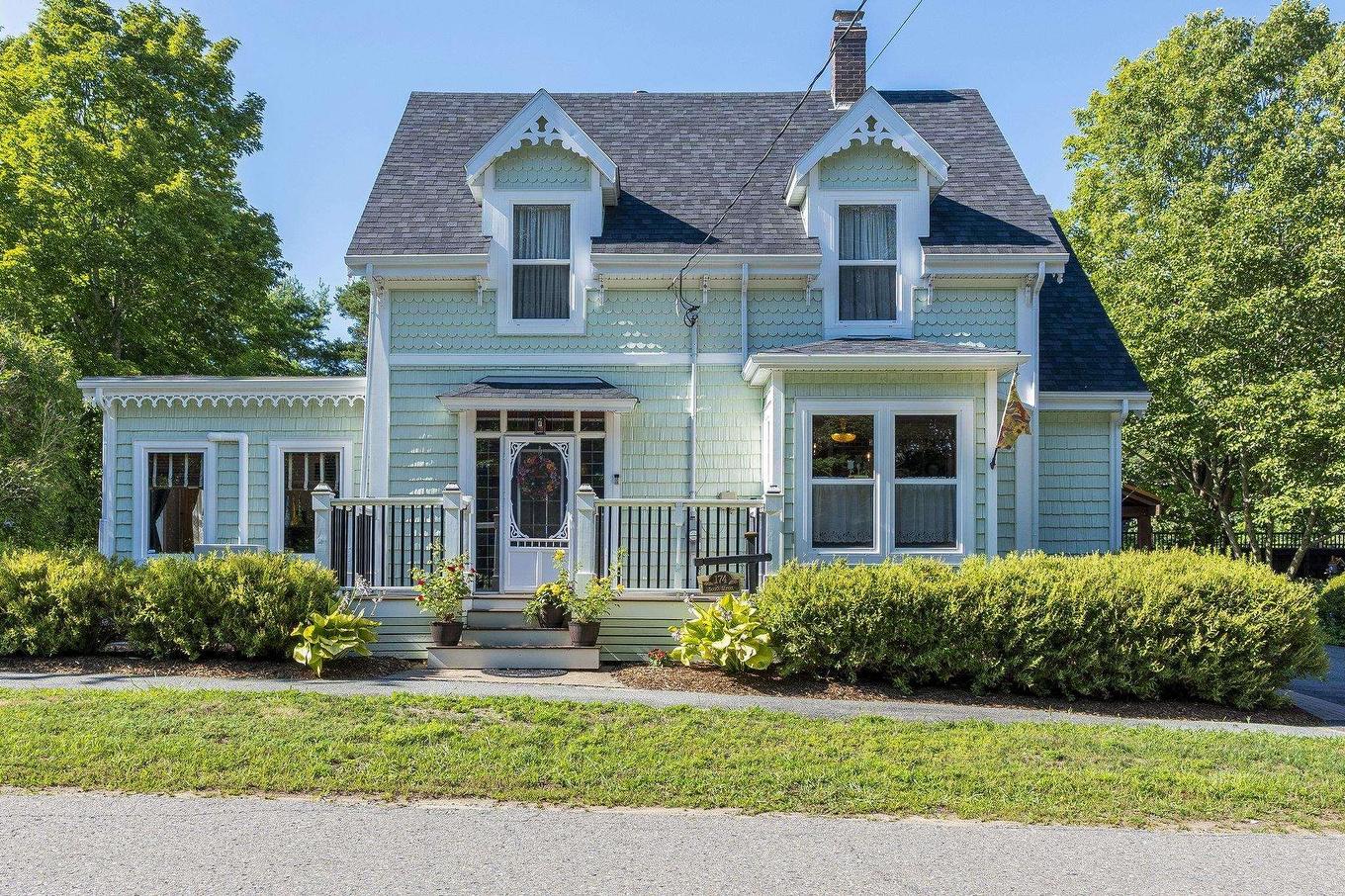 174 South Street, Berwick, NS - Outdoor With Facade
