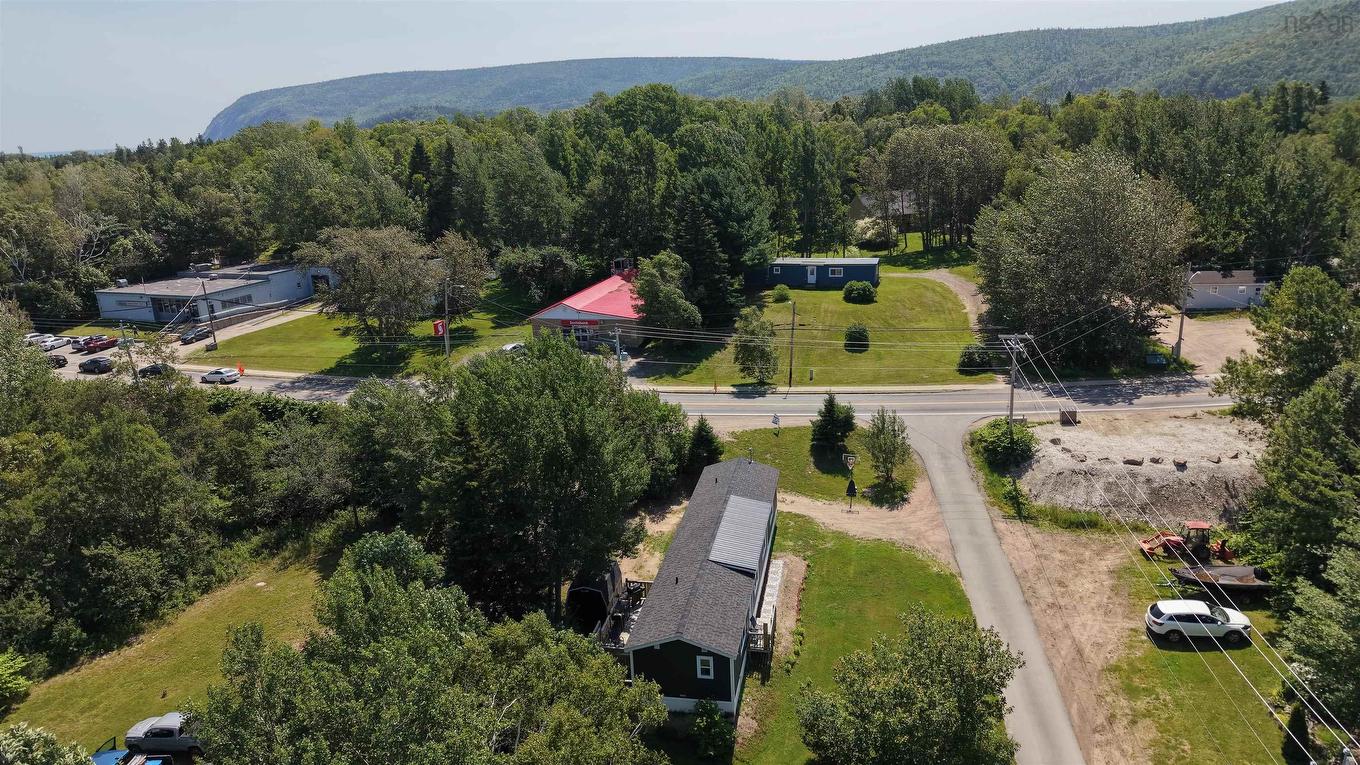 4 Kellys Lane, Ingonish, NS